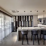 Almond Business Hotel 4*