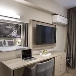Almond Business Hotel 4*