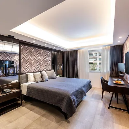 Hotel Almond Business