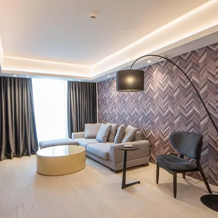 Almond Business Hotel