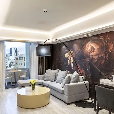 Hotel Almond Business