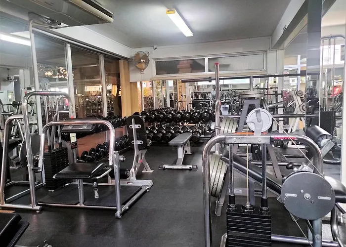 Отель Almond Business