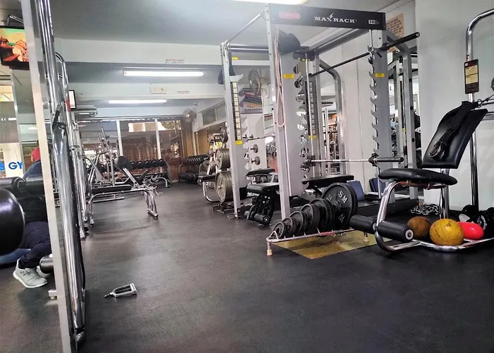 Отель Almond Business