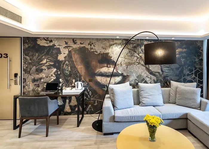 Almond Business Отель