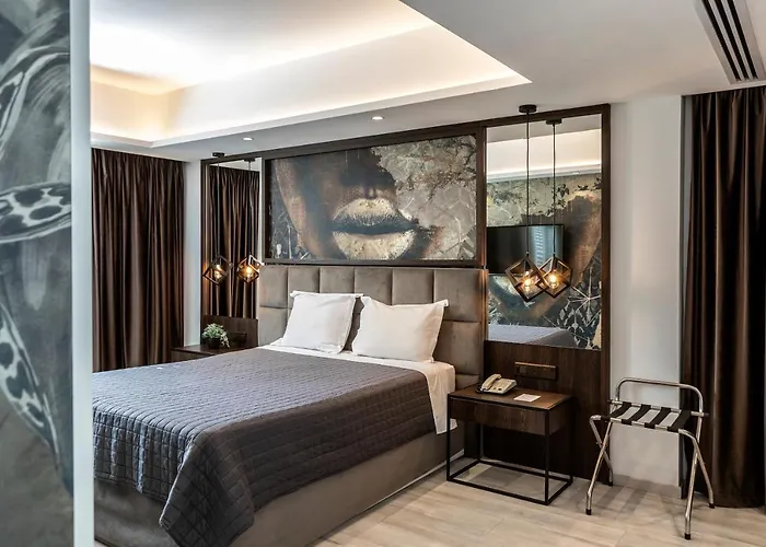 Отель Almond Business