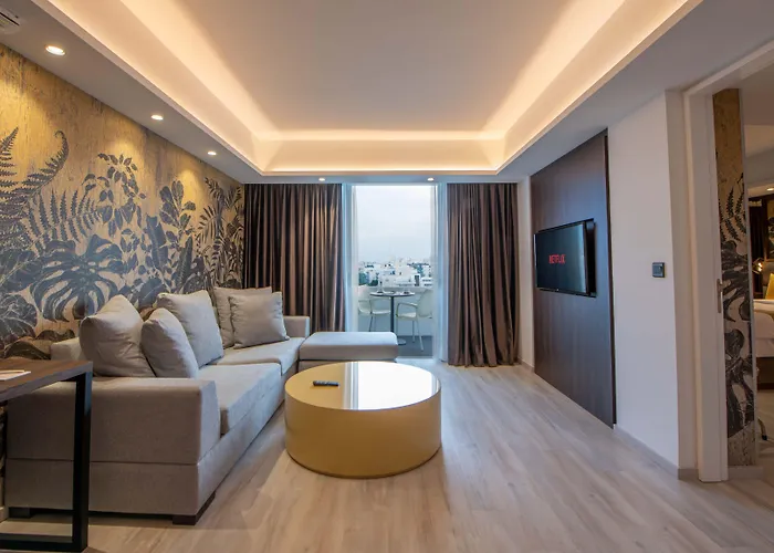 Отель Almond Business