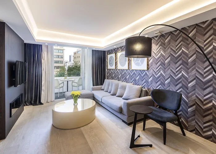 Almond Business Отель